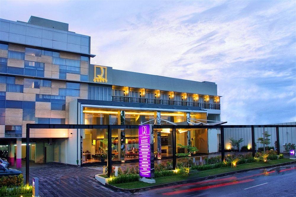 Quest Hotel Simpang Lima - Semarang By Aston Екстериор снимка