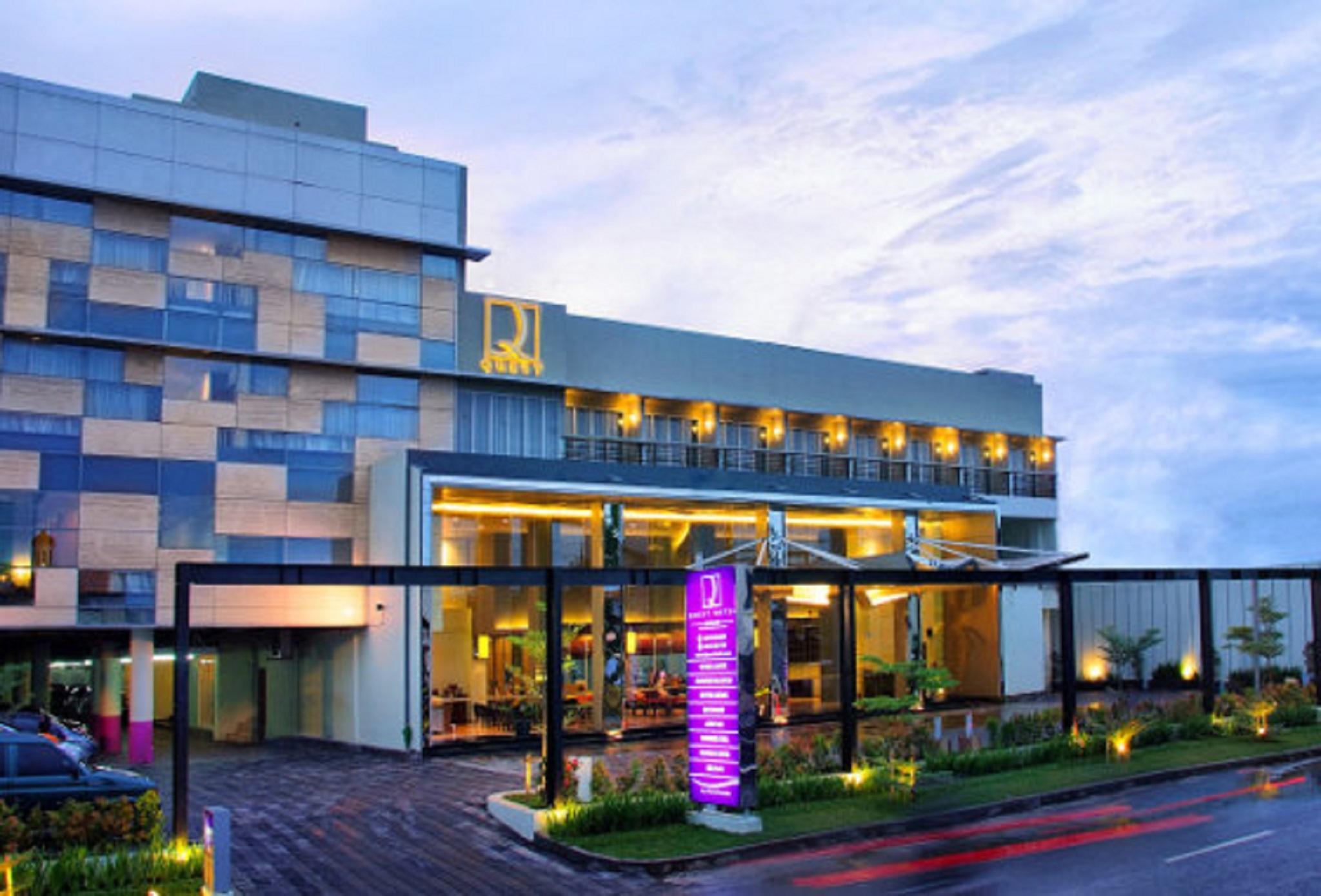 Quest Hotel Simpang Lima - Semarang By Aston Екстериор снимка