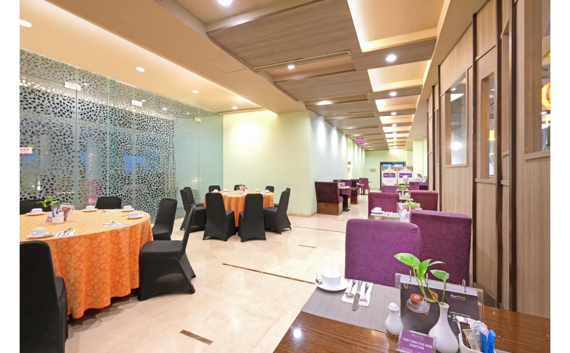 Quest Hotel Simpang Lima - Semarang By Aston Екстериор снимка